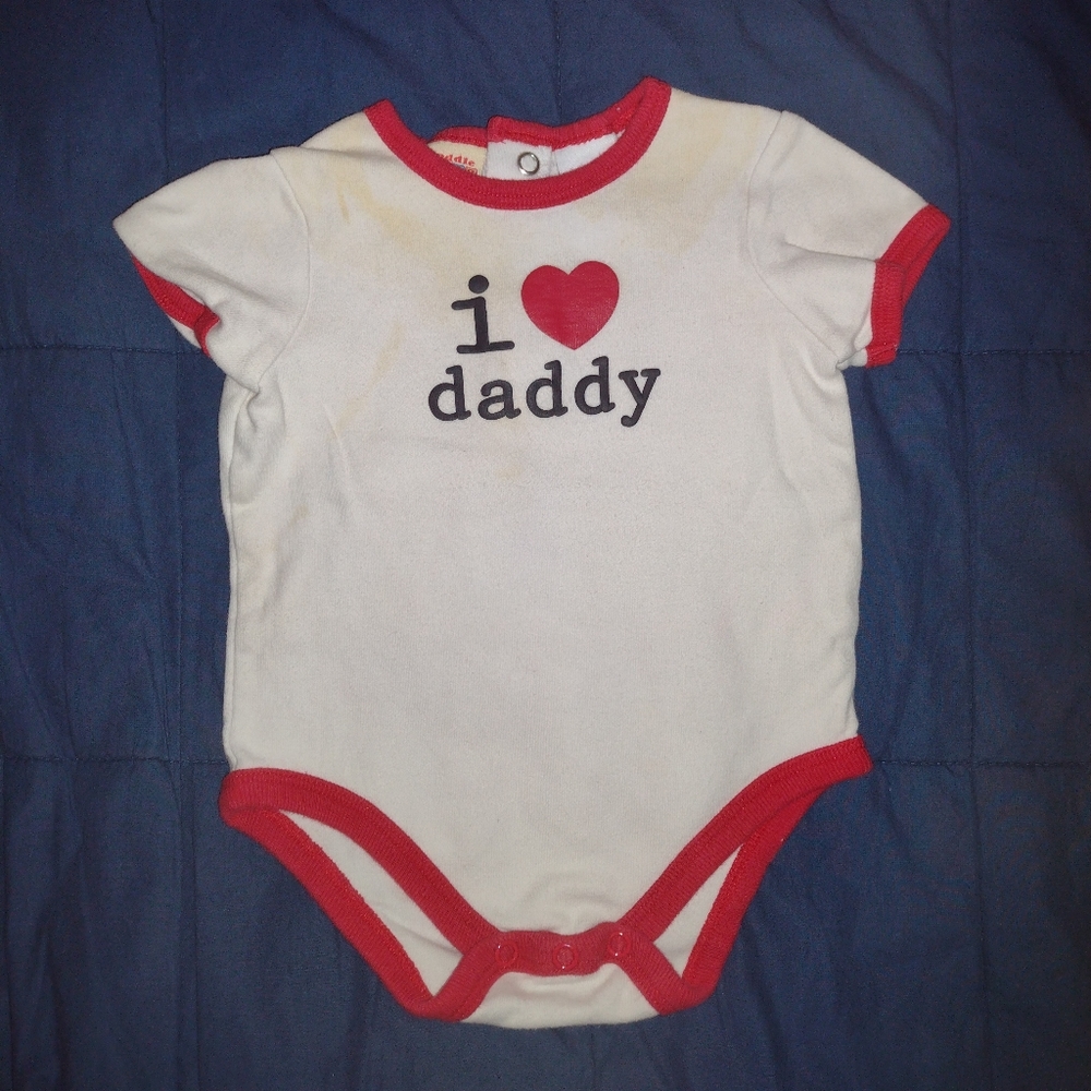 5 for $10 Cuddle Bear I Love Daddy Onesie Size 12 Months